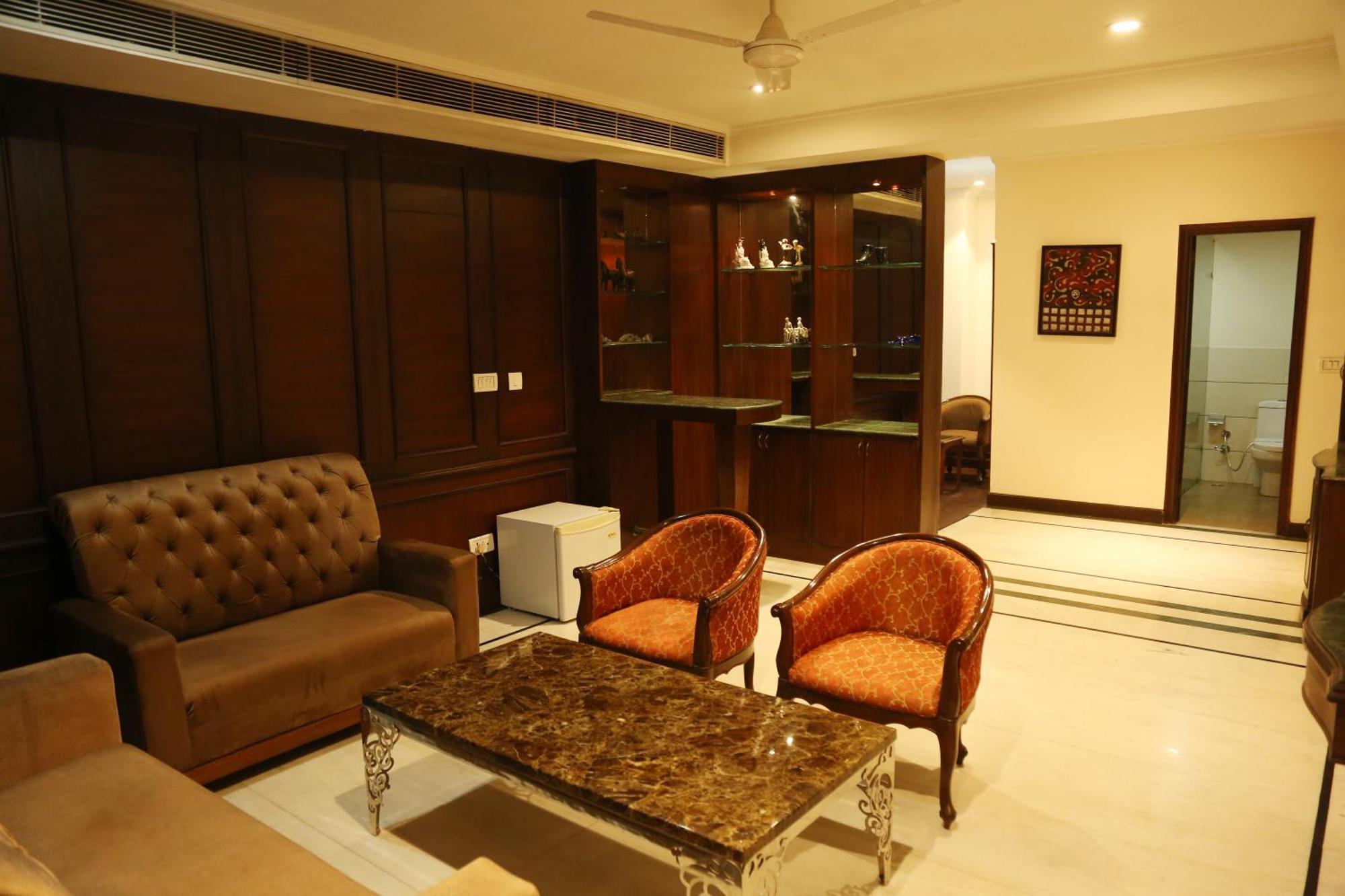 Hotel Imperial Executive Ludhiana Exterior foto
